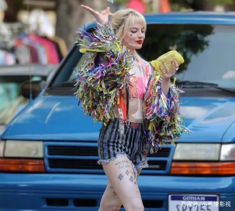 《猛禽小队》哈莉·奎茵被吐槽和漫画差距大，DC作者霸气回应