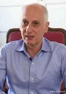 王子拯救公主的故事？不，他基情满满