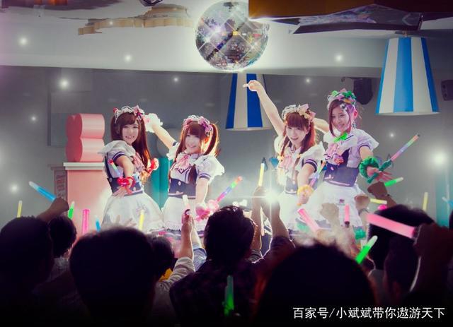 原来动漫没骗人，日式女仆的服务让人不好意思，称呼顾客为主人