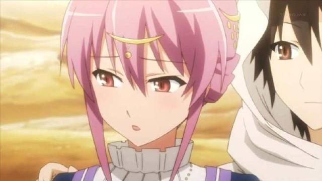 动漫里高档的女仆，第二位面瘫脸毫无表情，她是一条龙