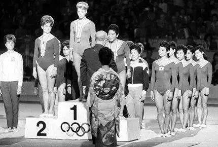 又爱又恨的那个故里，看完这部番可能立刻想要回家