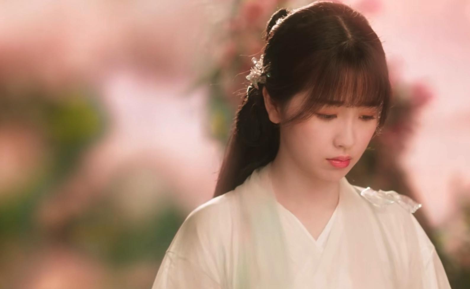 《苍兰诀》终于开播，特效豪华、新编角色出彩，但剧情争议不小