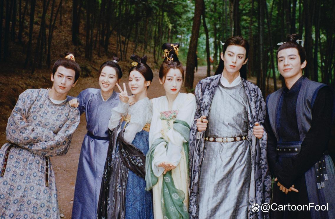 《苍兰诀》动画定档7月15，魔尊东方青苍撞脸源赖光，是不是很像