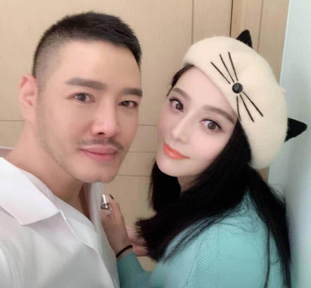 范冰冰绯闻男友现身张杰演唱会，与李冰冰并坐热聊甚是亲密！