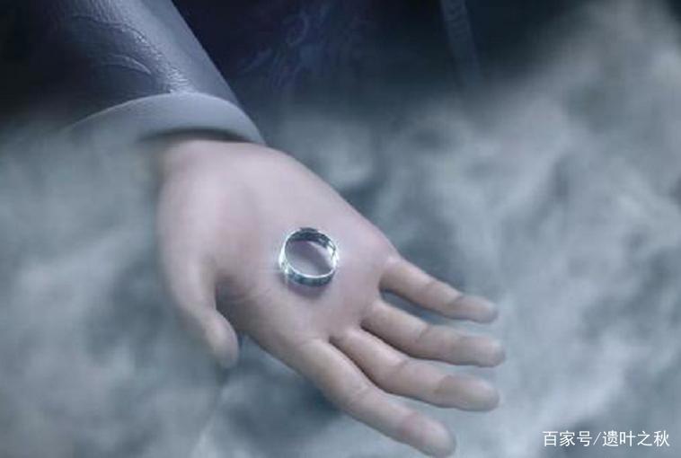 斗破苍穹缘起：药尘年轻比萧炎还帅，可惜被韩枫暗算，下场太惨了