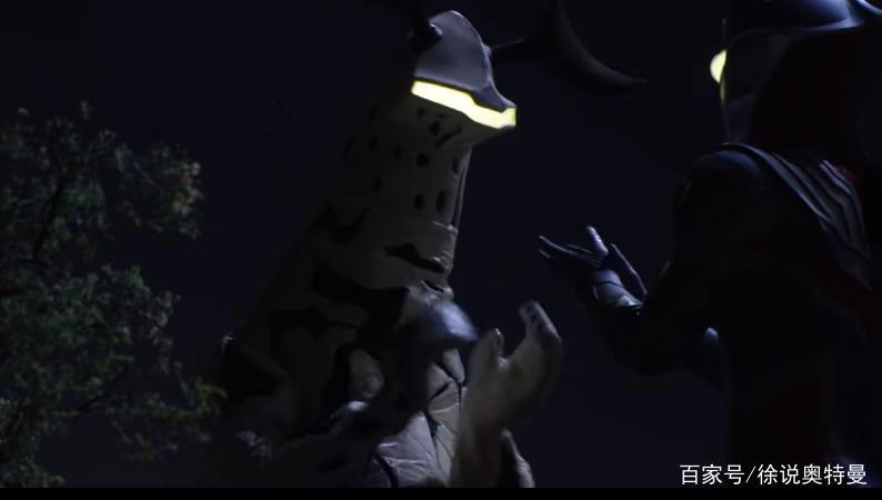 《德凯奥特曼》第5集，艾雷王为什么会突然失控？事情或许不简单