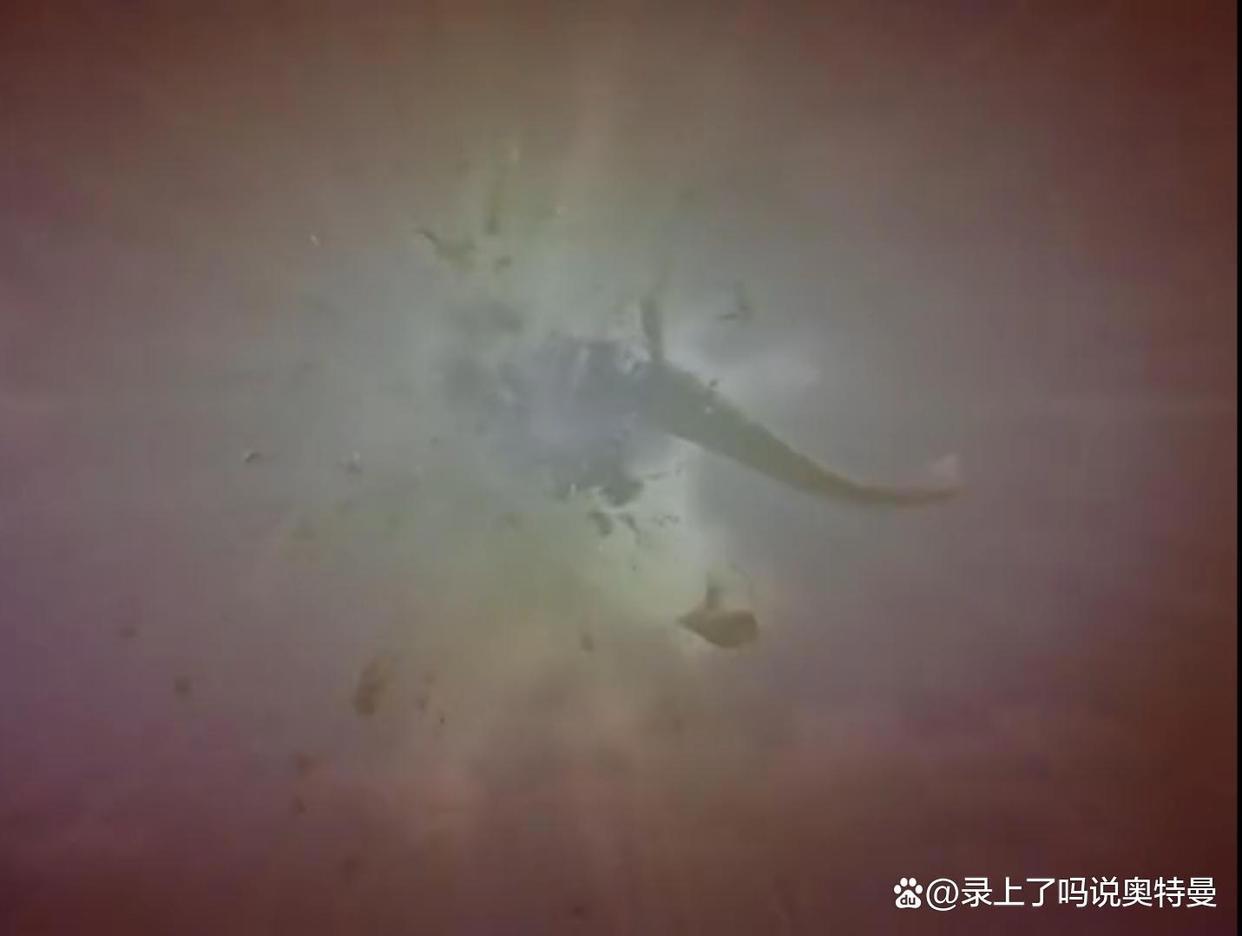 德凯奥特曼里最大的缺点，7年了精英胜利队的装备没有提升？