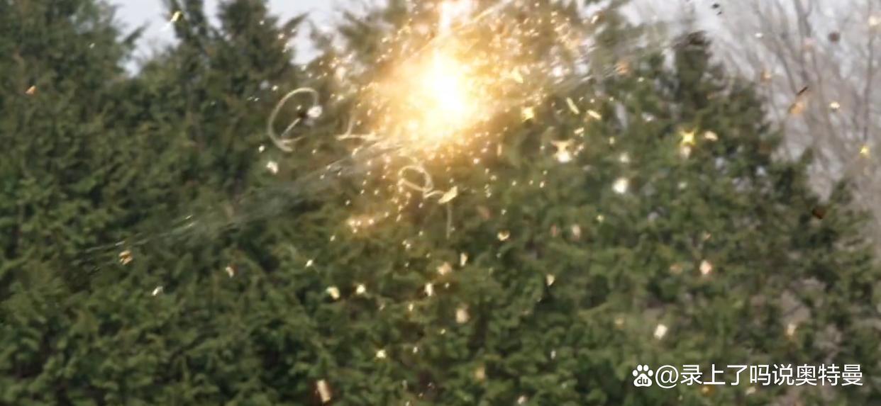 德凯奥特曼第十话：简直就是大友博士的翻版，胜利飞鹰再现骚操作