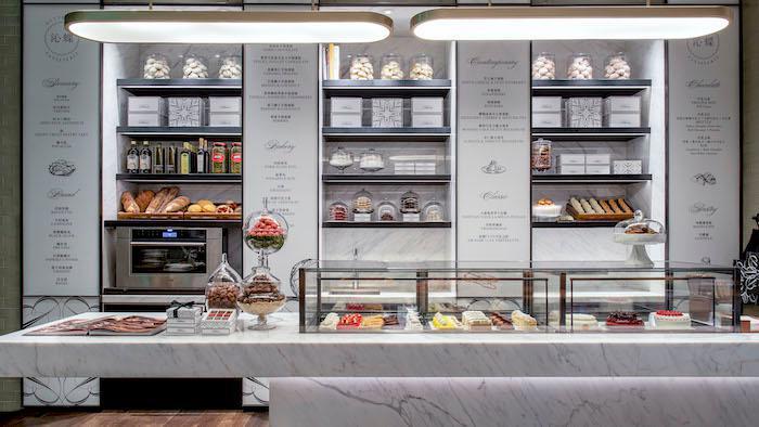 一周旅行指南｜北京瑞吉推出“可否将你比作夏天”主题下午茶，瑰丽酒店于北京和广州开设两间“沁蝶”甜品店