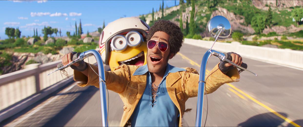 《小黄人大眼萌：神偷奶爸前传》：从小立志捣蛋的神偷奶爸养成记